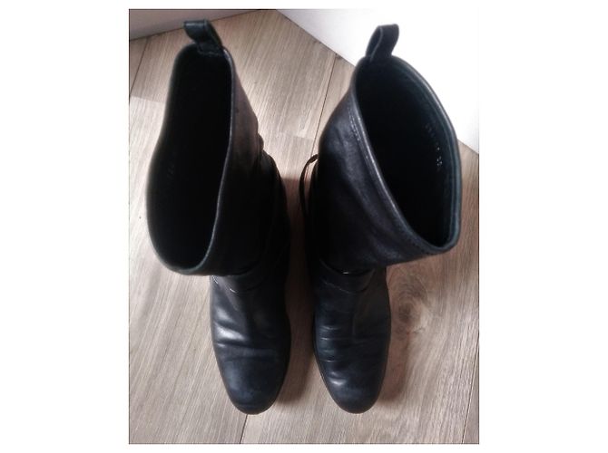 Botas Gucci com fivela e anel de bambu em couro preto - vista 11