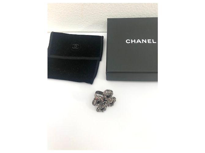 Set gioielli Chanel CC grigio metallo - vista 4