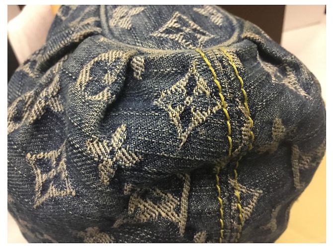 Louis Vuitton Pleaty Bleu - vue 5