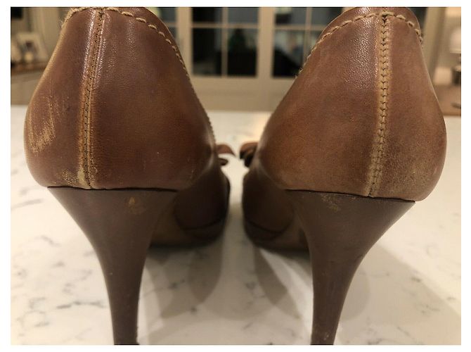 Miu Miu Peeptoe Pumps mit Bogen Braun - Ansicht 8