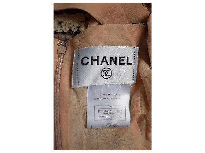 Abito Chanel in seta stampa pesca con spilla - vista 2
