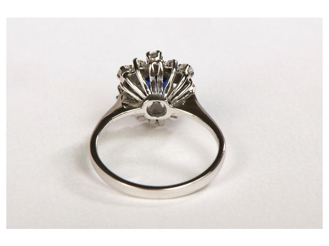 Autre Marque Weißgoldring mit ovalem Saphir und Diamanten Größe 49 Silber - Ansicht 4