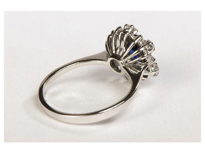 Autre Marque Weißgoldring mit ovalem Saphir und Diamanten Größe 49 Silber - Ansicht 5