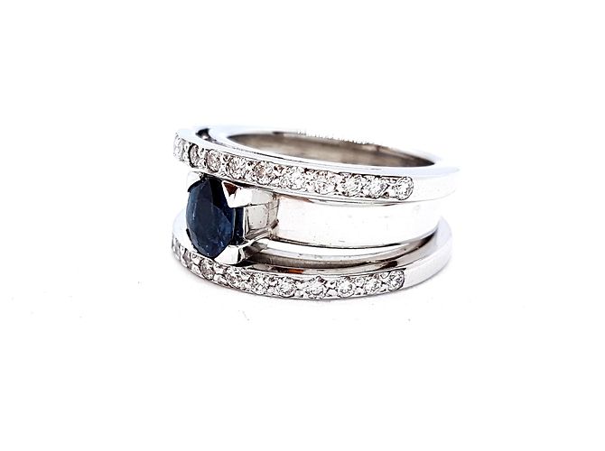 Autre Marque Ring aus Weißgold mit ovalem Saphir und Diamanten Größe 52 Silber - Ansicht 9
