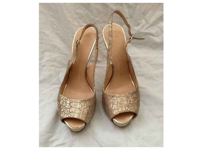 Giuseppe Zanotti Metallic Slingback Heels Metallisch - Ansicht 5