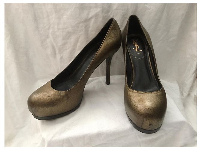 Yves Saint Laurent Bombas Rive Gauche Tribute Negro Dorado - vista 7
