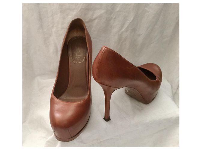 Yves Saint Laurent Pompe YSL Tribute Rive Gauche Marrone - vista 3