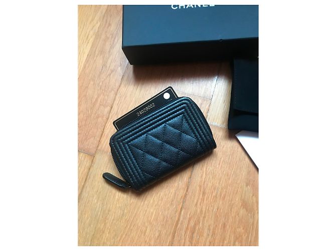 Mini billetera Boy Chanel Black Negro - vista 3