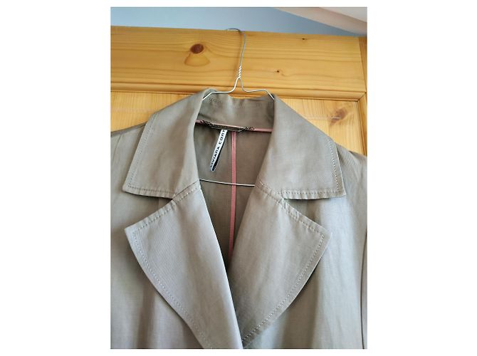 Autre Marque Gabardina Liviana Conti Camel Caramelo - vista 6
