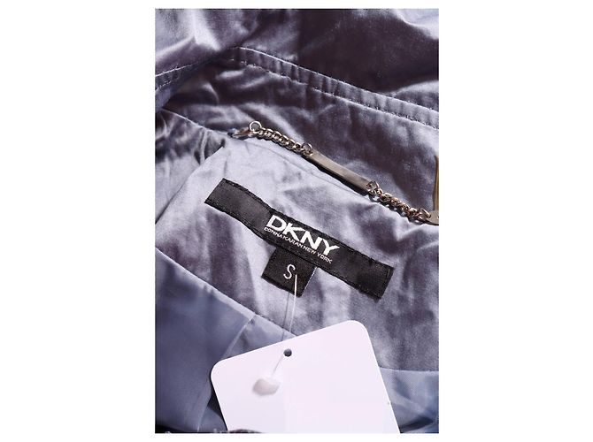 Gabardina corta DKNY gris - vista 3
