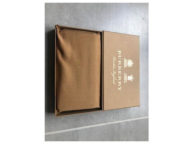 Cartera Burberry de piel azul - vista 2
