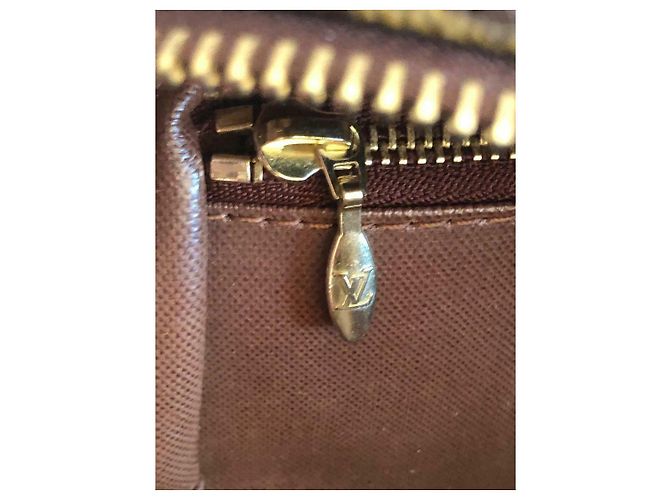 Louis Vuitton unisex monogram canvas toiletry bag Brown - view 7