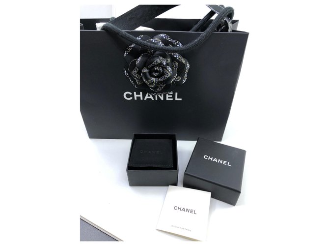 Chanel Aretes - vista 2