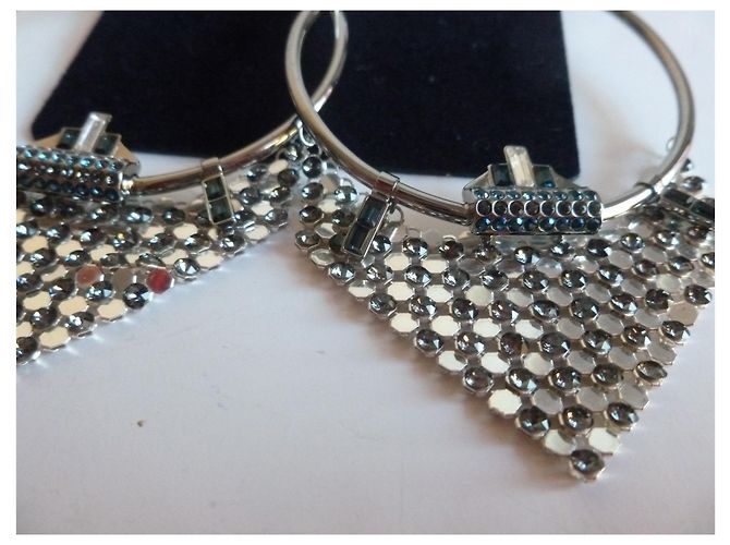 Swarovski Orecchini a cerchio impreziositi da cristalli Metallico - vista 5