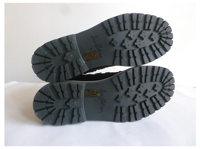 Sam Edelman Schnürstiefel aus Samt in Pflaume - Ansicht 5