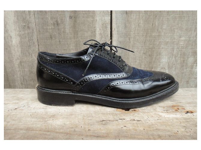Scarpe Oxford Burberry blu notte scamosciate e vernice 39 Blu scuro - vista 3