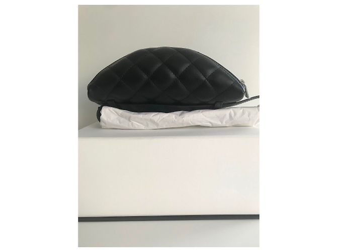 Marsupio Chanel in pelle di agnello nera . neuf Nero - vista 10