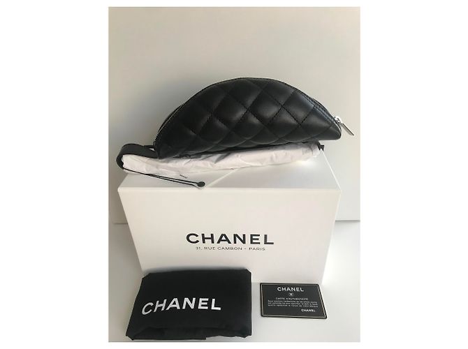 Marsupio Chanel in pelle di agnello nera . neuf Nero - vista 2