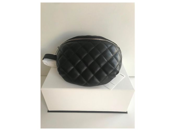 Marsupio Chanel in pelle di agnello nera . neuf Nero - vista 8