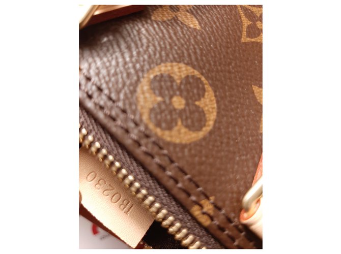 Louis Vuitton Nano Speedy Marrone scuro - vista 15