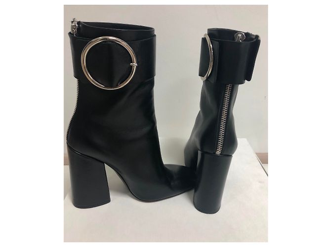 Victoria Beckham Ankle boots - view 7
