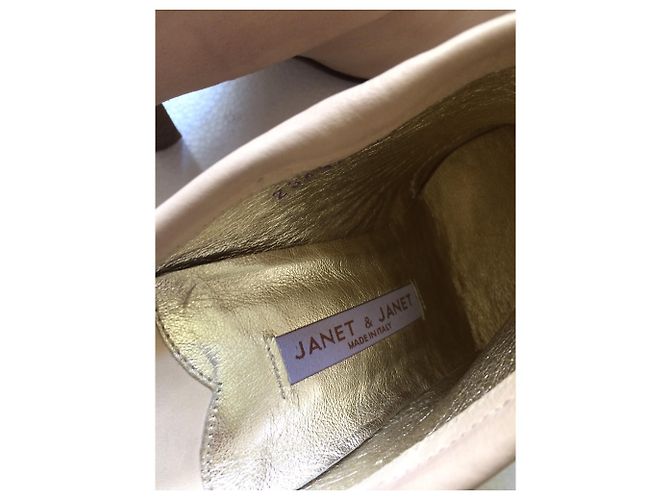 Janet & Janet Leather Heeled Clogs Beige Size 37 - view 6