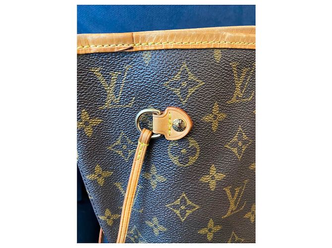 Neverfull Louis Vuitton Sacolas Marrom - vista 3