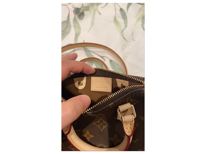 Borsa a mano Louis Vuitton Nano Speedy in pelle marrone - vista 4