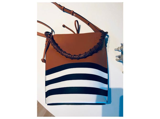 Borsa a mano Loewe Gate in pelle marrone - vista 2