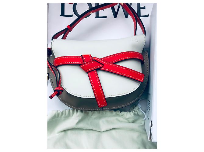 Borsa piccola Loewe Gate bianca in pelle Bianco - vista 4