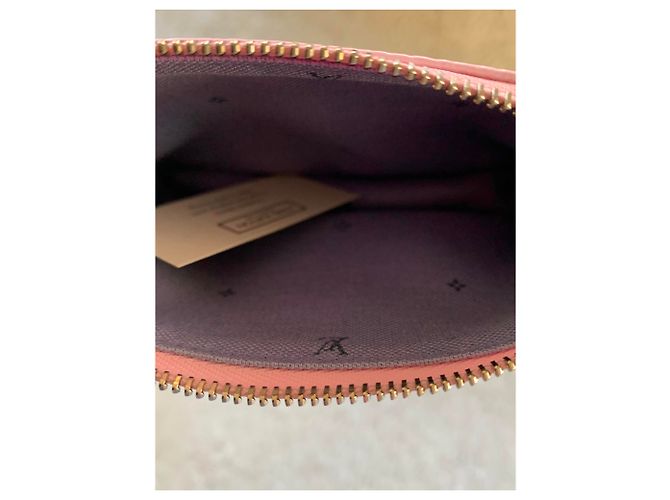 Louis Vuitton Mini bolsita escale Rosa - vista 6