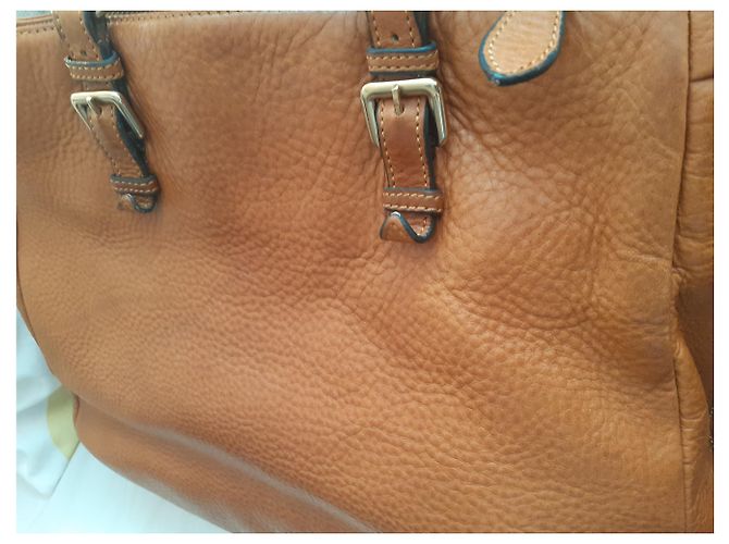 Prada große Tasche aus handgeschnitztem Leder, sehr elegant Karamell - Ansicht 8