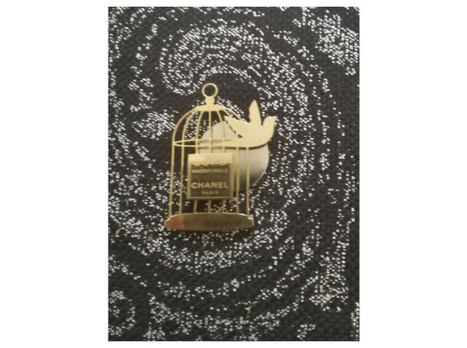 Spilla magnetica a gabbia d'uccello Chanel COCO Mademoiselle Oro D'oro - vista 4