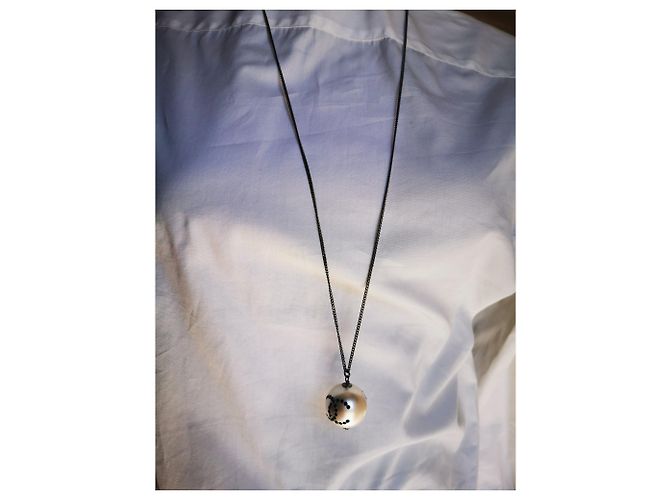 Coco Crush Collana Chanel Parade in metallo nero con perla e strass - vista 16