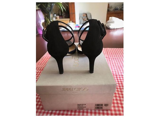 Décolleté Jimmy Choo Magic 65 in scamosciato nero - vista 3