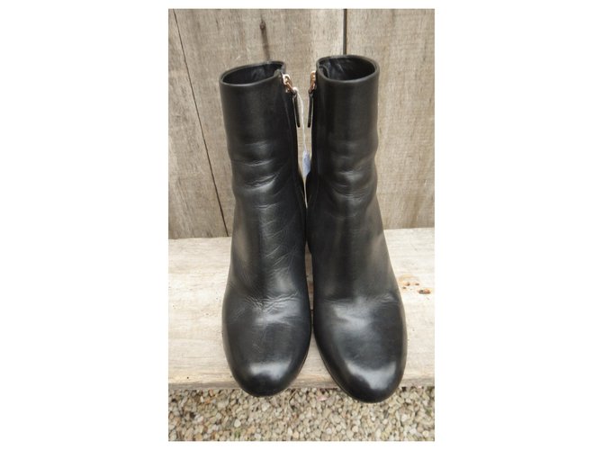 Stivaletti Givenchy in pelle nera 37 Nero - vista 4
