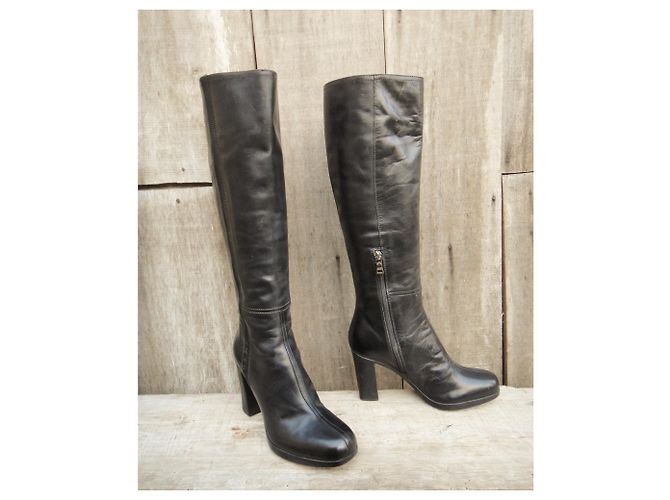 Prada Lederstiefel schwarz Größe 35 - Ansicht 3