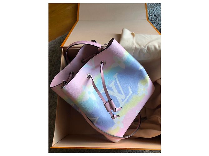 Néonoé Louis Vuitton LV NeoNoe nuovo Rosa - vista 8
