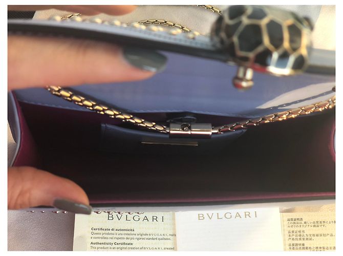 Bulgari Serpenti Forever Umhängetasche hellblaues Kalbsleder - Ansicht 6