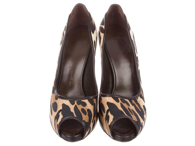 Giuseppe Zanotti Décolleté a punta scoperta leopardate Stampa leopardo - vista 2
