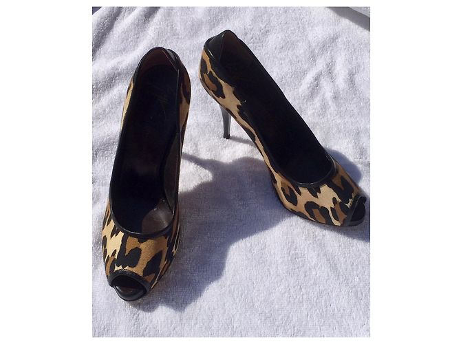Giuseppe Zanotti Décolleté a punta scoperta leopardate Stampa leopardo - vista 7