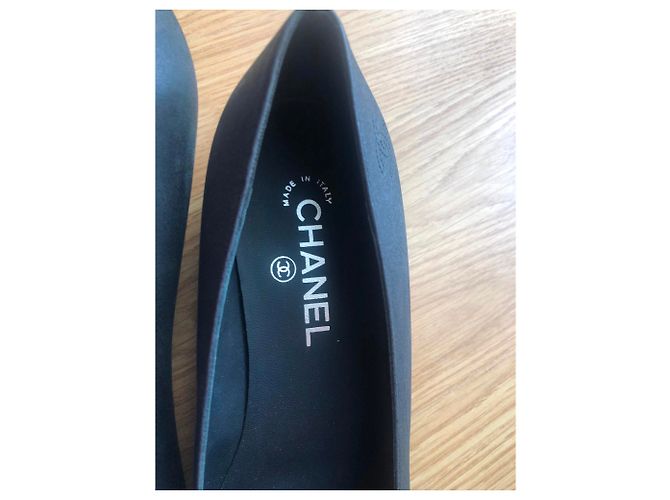 Chanel Ballerine Nere con Cristalli Nero - vista 3