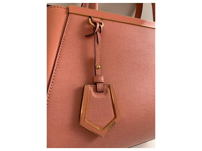 2 Jours Fendi - vue 9