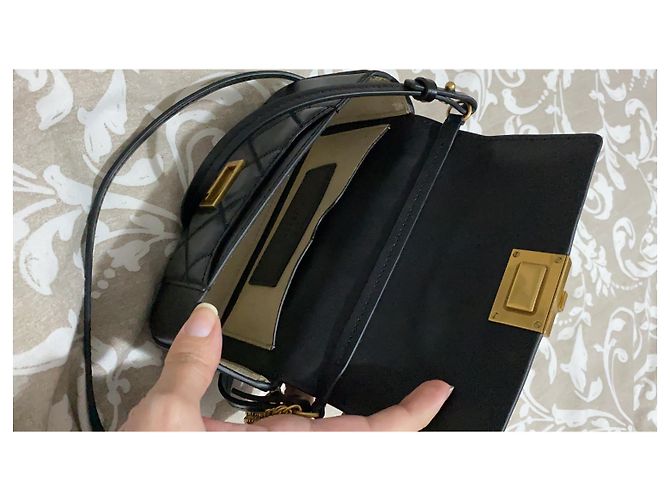 Bolso Givenchy de charol negro - vista 4
