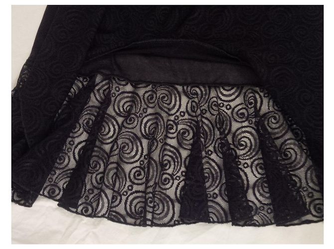 Autre Marque Camisola de encaje refinado. Semi-pura. Nunca usado. Negro - vista 6