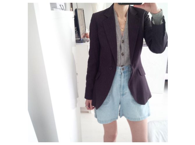Zara Chaqueta bellamente confeccionada en gris antracita suave con rayas finas. - vista 2