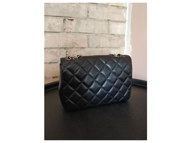 Chanel Schwarze Umhängetasche - Ansicht 14