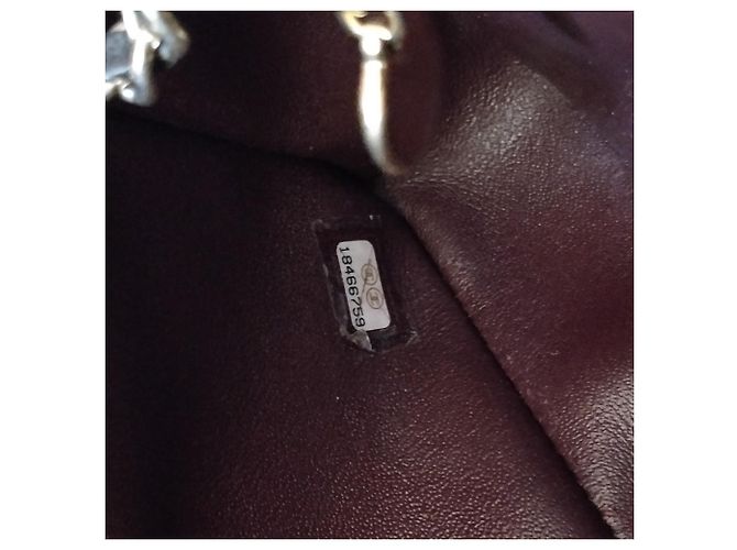 Chanel Schwarze Umhängetasche - Ansicht 7