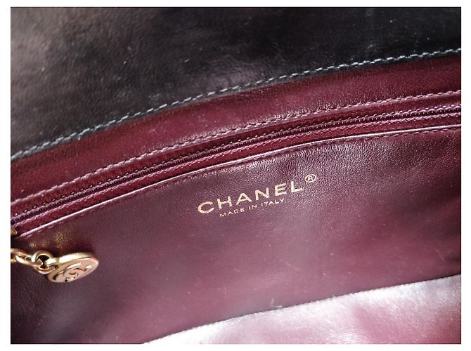 Chanel Schwarze Umhängetasche - Ansicht 9