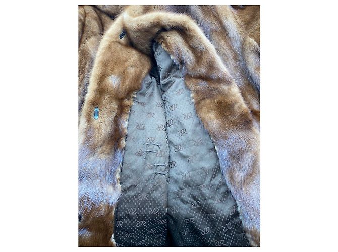 Revillon Abrigos, Ropa de calle Castaño - vista 6